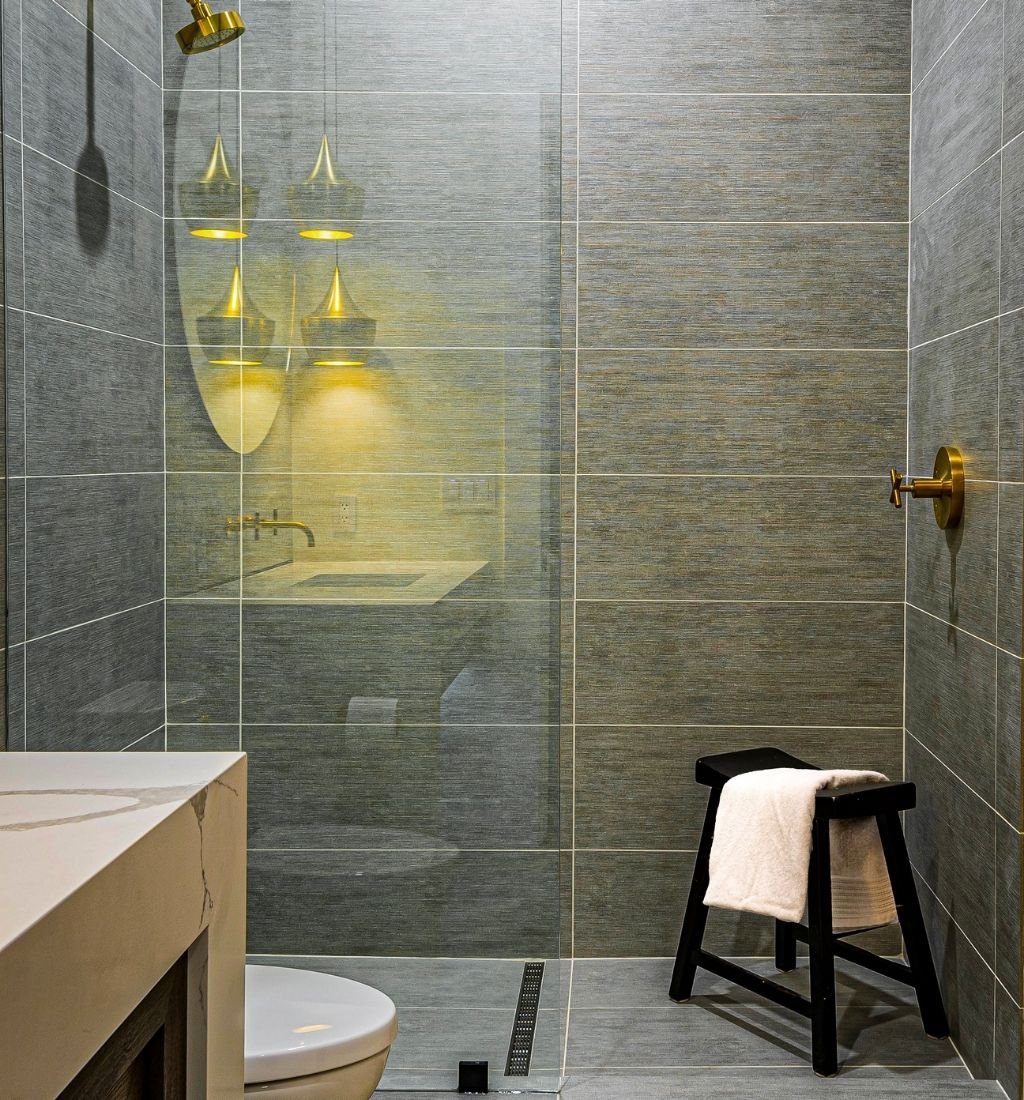 bathroom fitters SW15 1SU